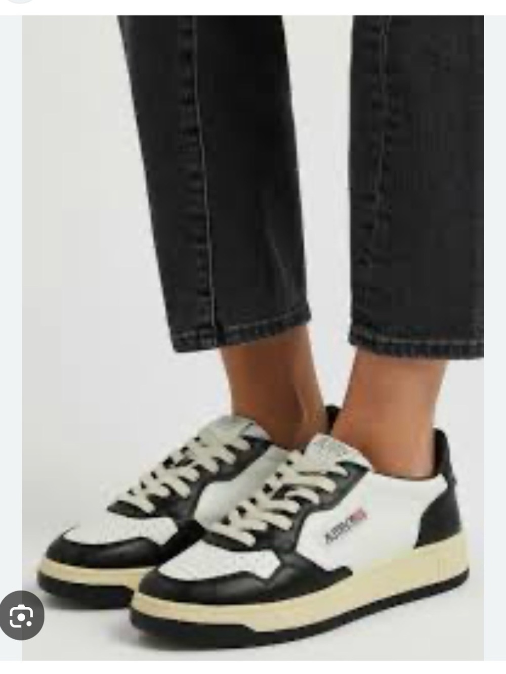 Autry medalist low leather sneakers